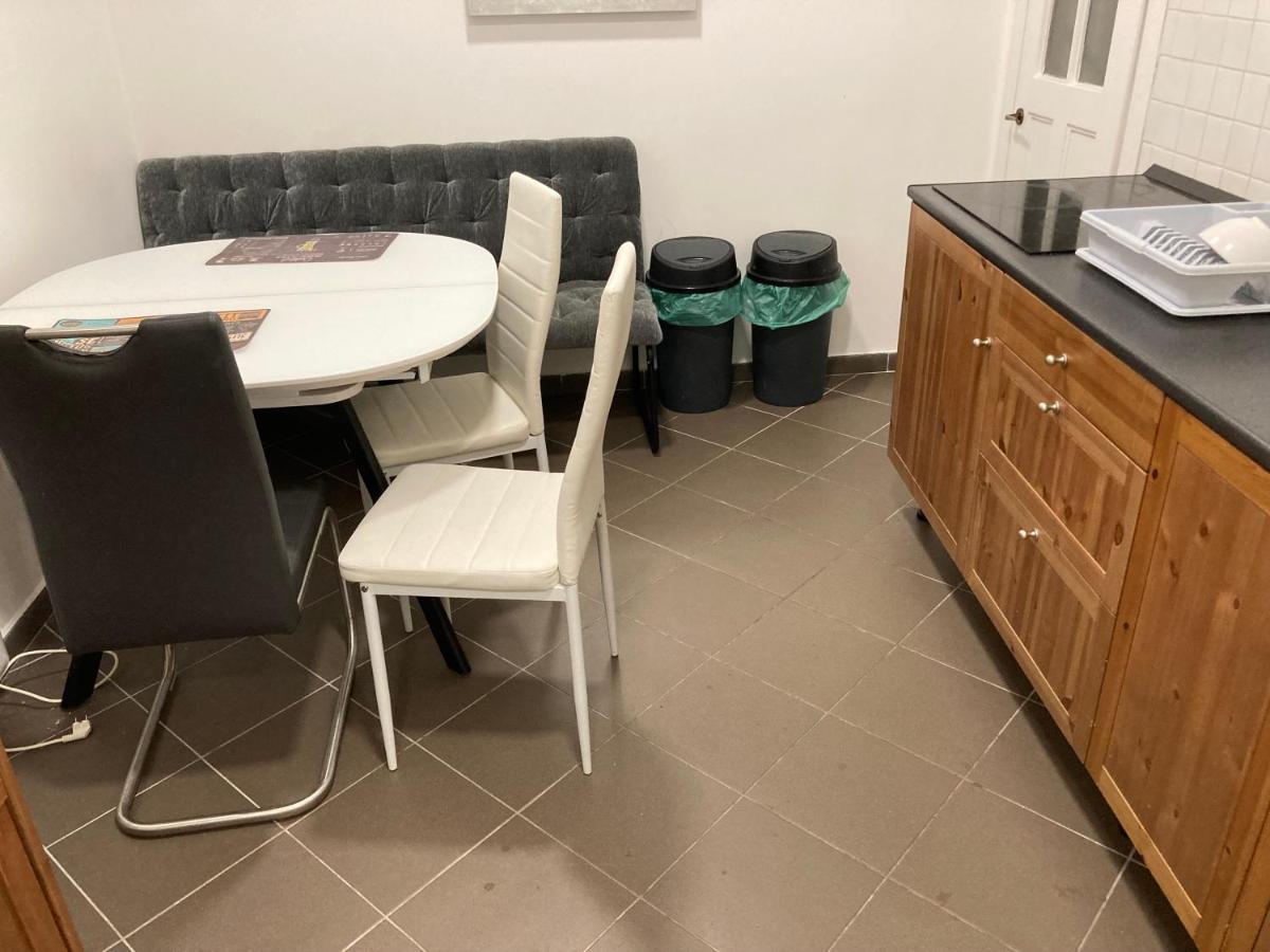 Roland Apartment Zuglo 2 Budapest Eksteriør bilde
