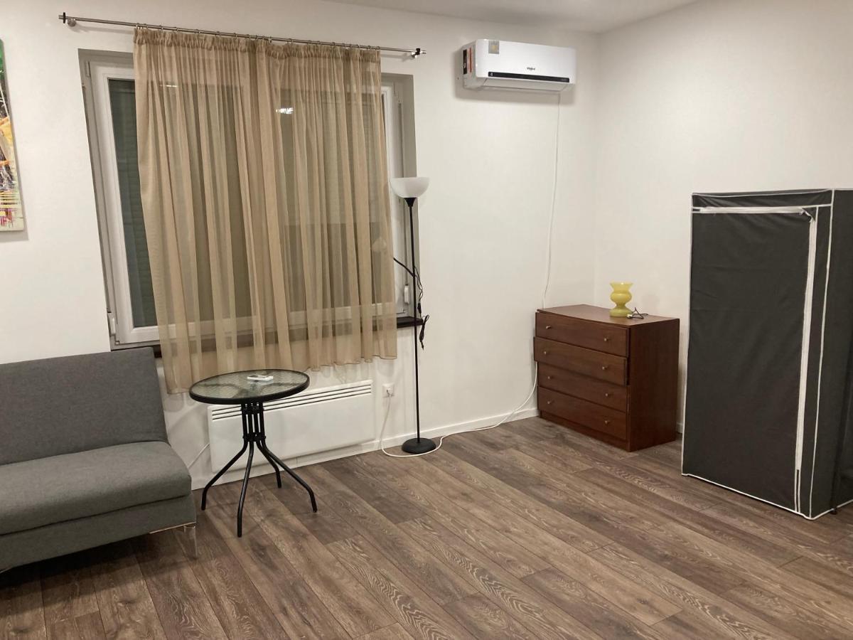 Roland Apartment Zuglo 2 Budapest Eksteriør bilde